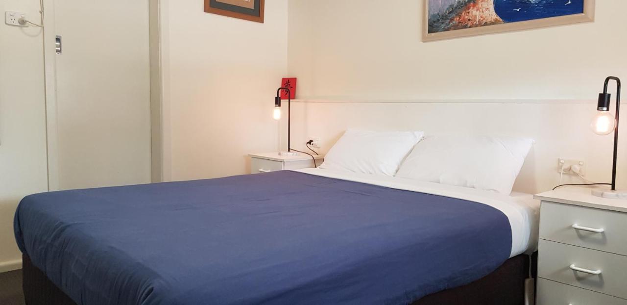 Clunes Motel 2*