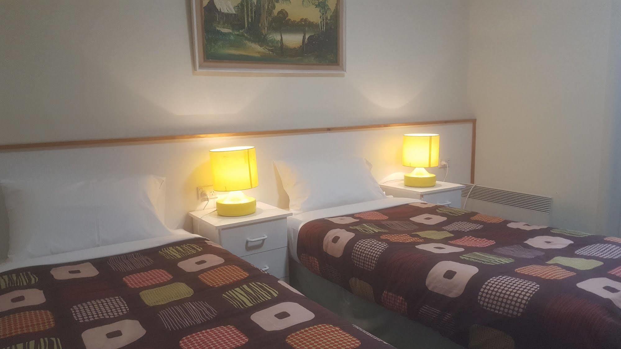Clunes Motel 2*