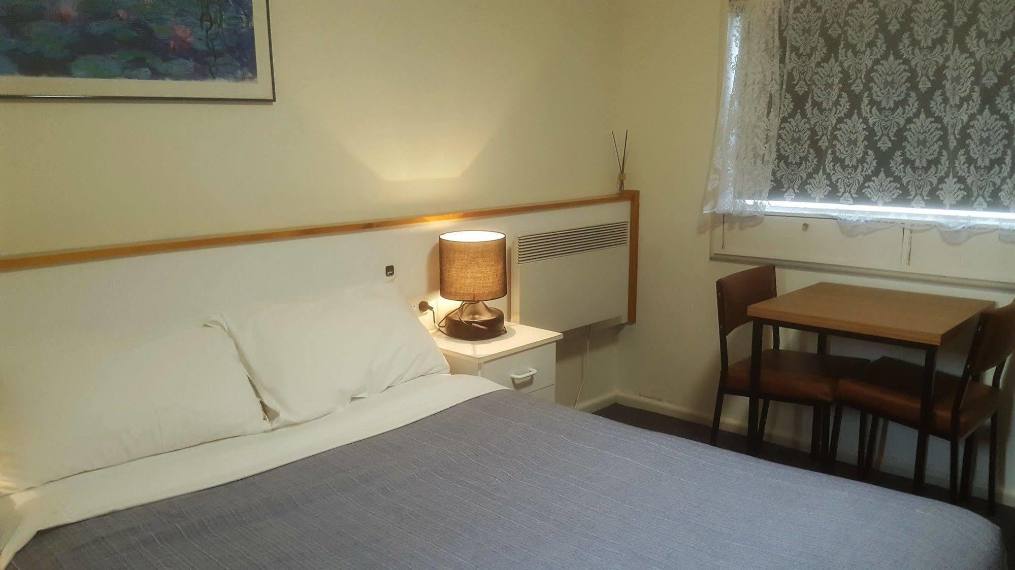 Motel Clunes